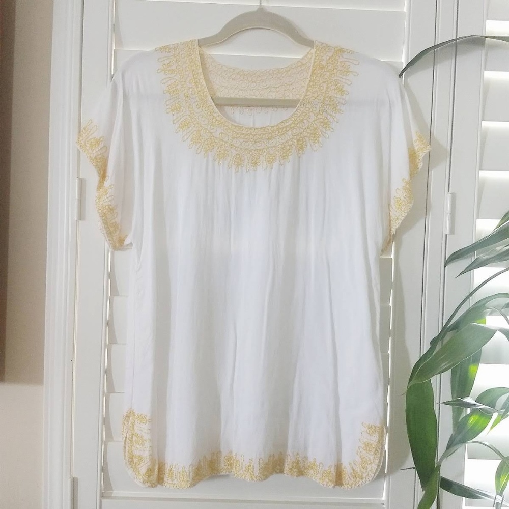 White Embroidered Flowy Tunic Top